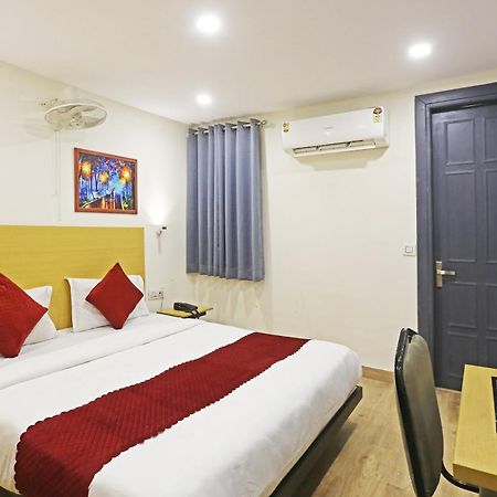 Hotel Twamev Residency Uttam Nagar Couple Friendly Delhi  Exterior foto