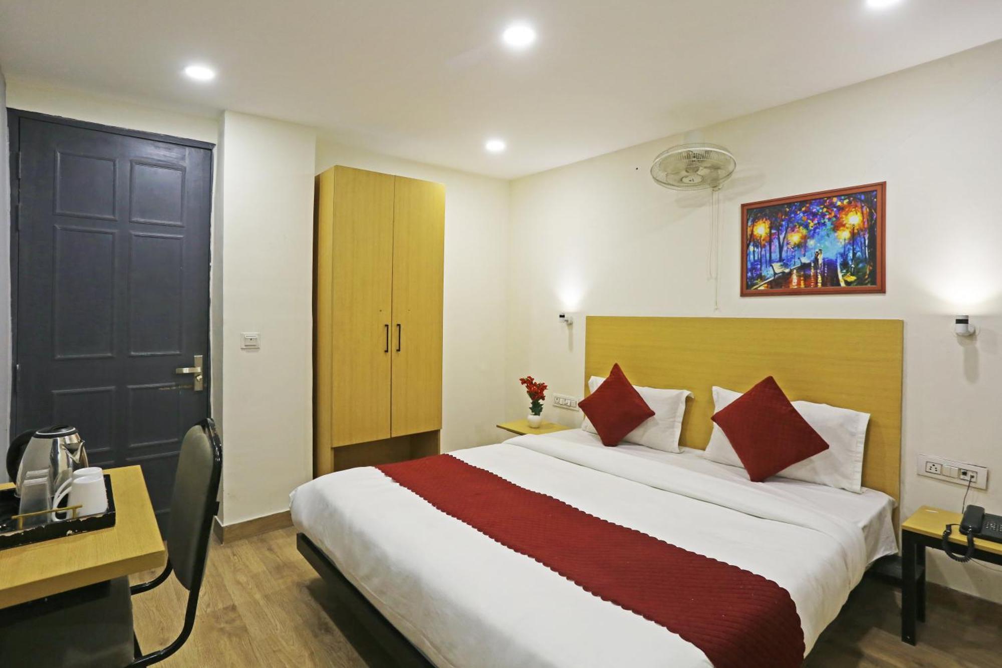 Hotel Twamev Residency Uttam Nagar Couple Friendly Delhi  Exterior foto