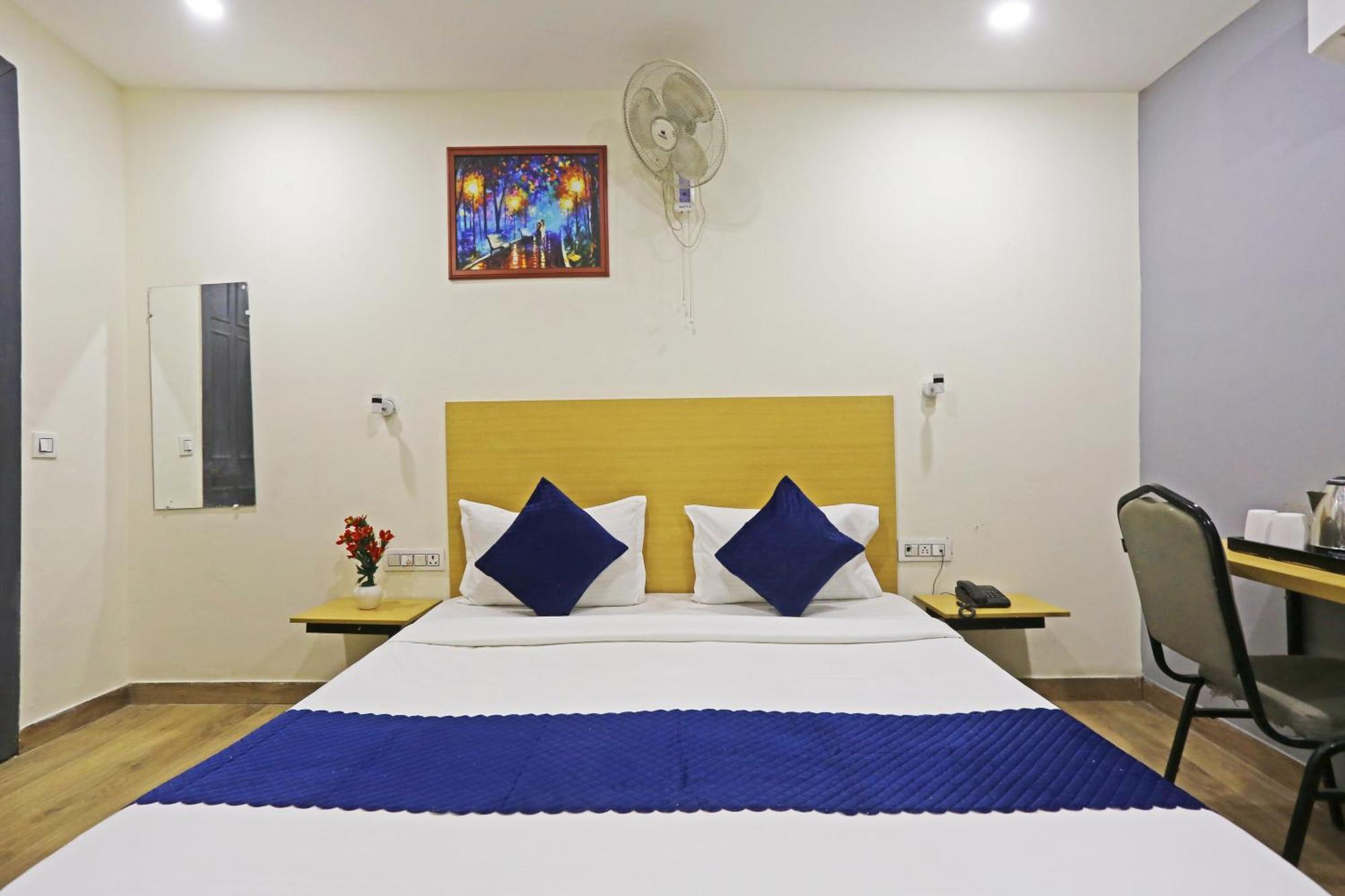 Hotel Twamev Residency Uttam Nagar Couple Friendly Delhi  Exterior foto