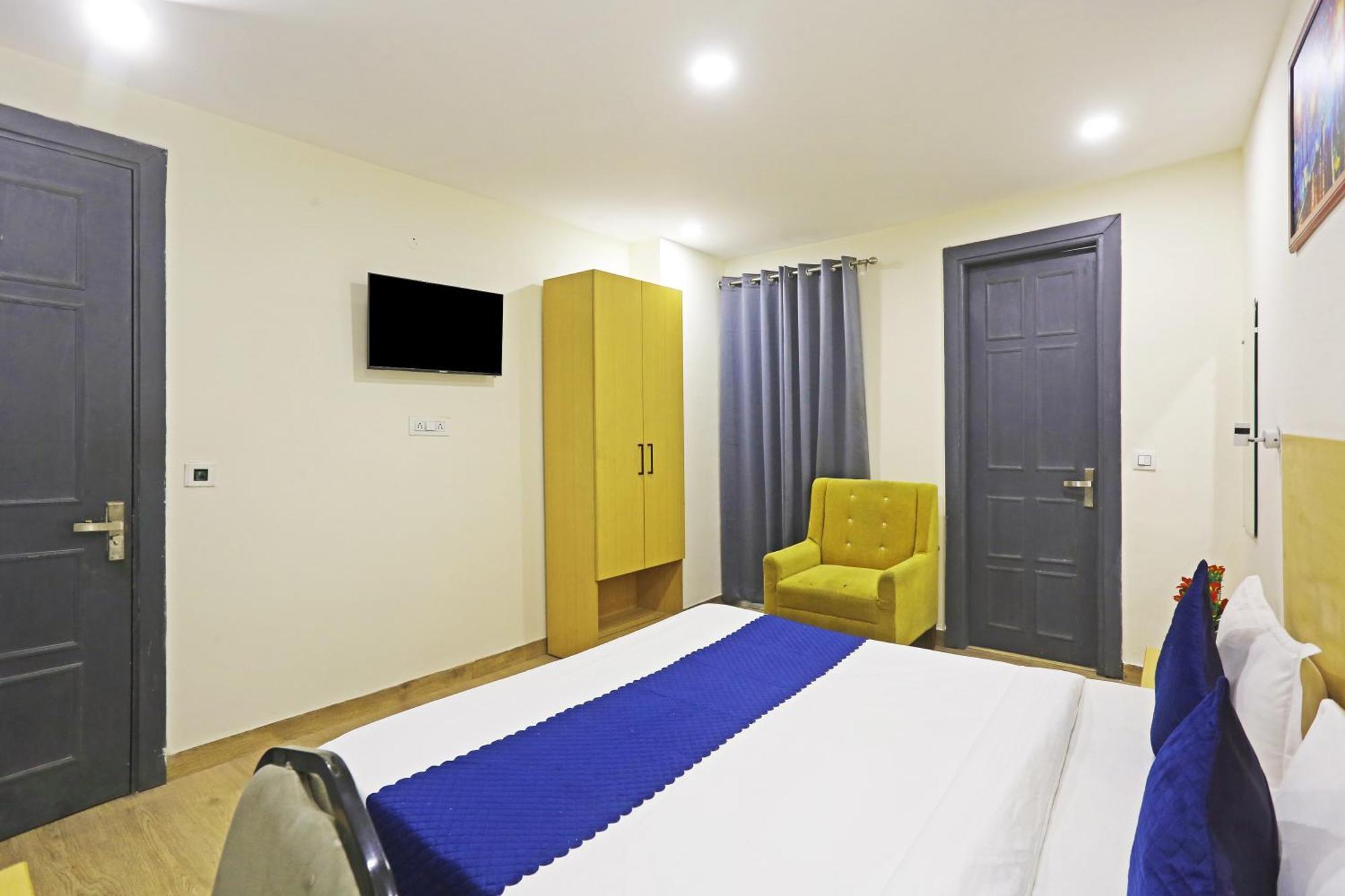 Hotel Twamev Residency Uttam Nagar Couple Friendly Delhi  Exterior foto